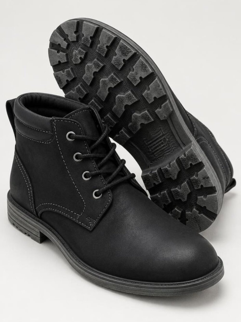 Men’s Clarks Boots, Size 12